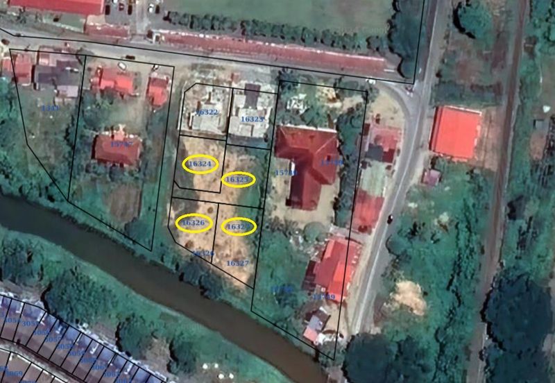 TANAH LOT BANGLO Geran Individu di TANAH MERAH , KELANTAN