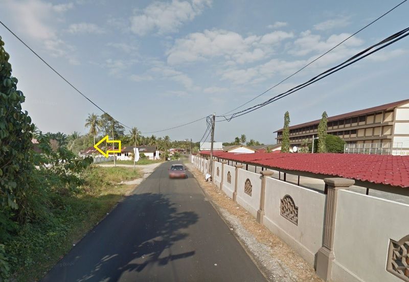 TANAH LOT BANGLO Geran Individu di TANAH MERAH , KELANTAN