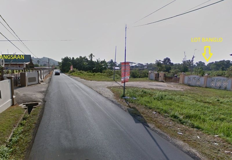 TANAH LOT BANGLO Geran Individu di TANAH MERAH , KELANTAN