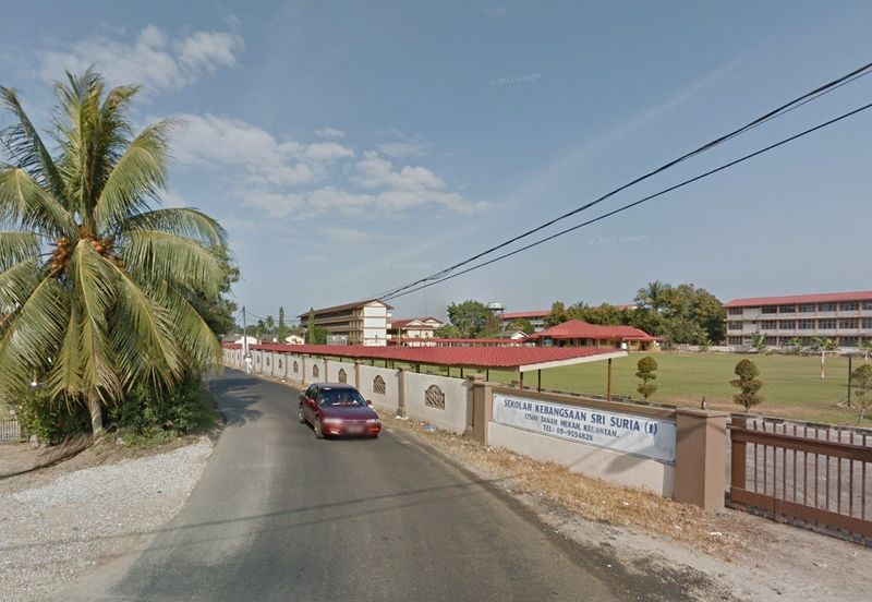 TANAH LOT BANGLO Geran Individu di TANAH MERAH , KELANTAN