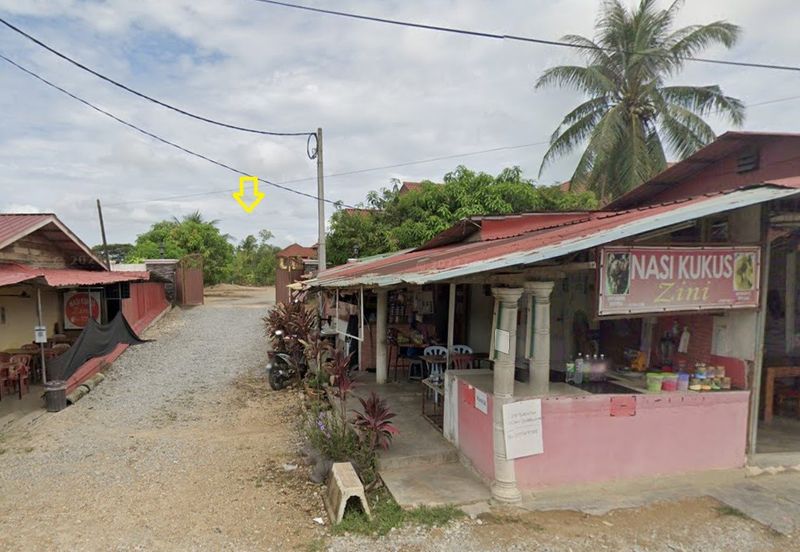 TANAH LOT BANGLO Geran Individu di TANAH MERAH , KELANTAN
