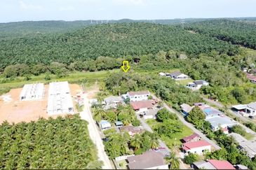 Lot Banglo Freehold 5080kps di Kampung Paya , Lukut Port Dickson