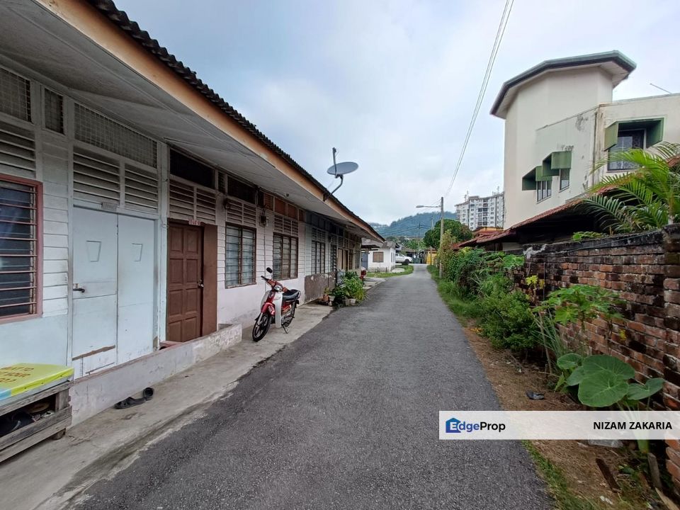 ULU KLANG KUALA LUMPUR LAND WITH  8 Doors Rented House Unit FOR SALE, Selangor, Ulu Kelang