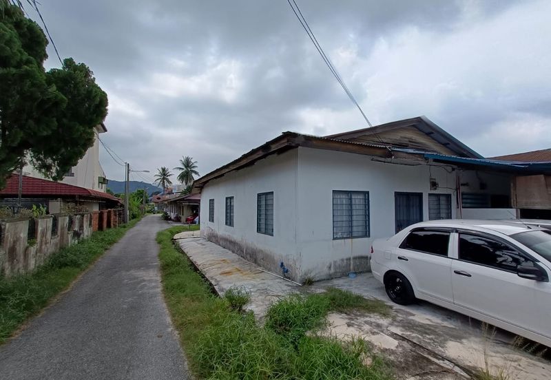ULU KLANG KUALA LUMPUR LAND WITH  8 Doors Rented House Unit FOR SALE