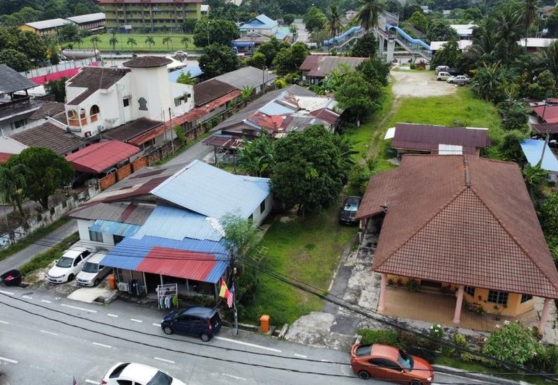 ULU KLANG KUALA LUMPUR LAND WITH  8 Doors Rented House Unit FOR SALE