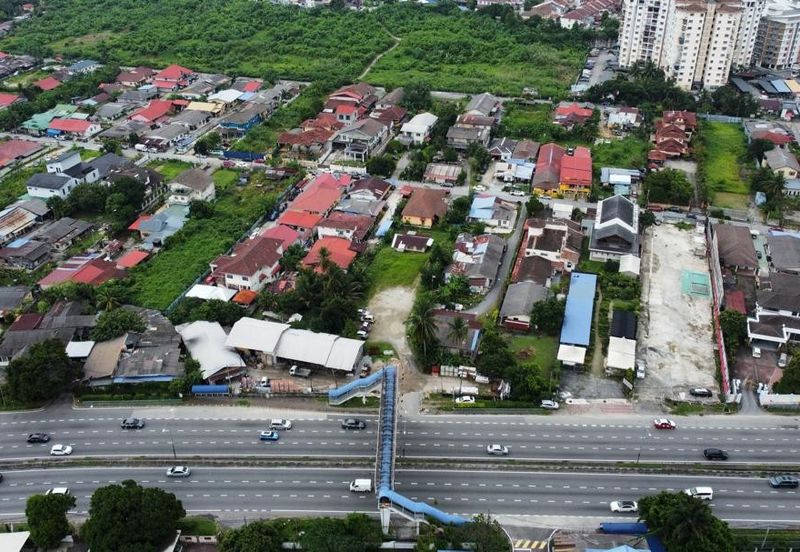 ULU KLANG KUALA LUMPUR LAND WITH  8 Doors Rented House Unit FOR SALE