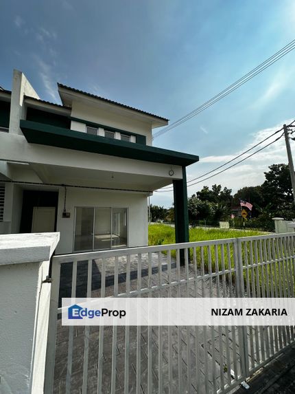 CORNER LOT Double Storey Taman Indah KLIA 2, Salak tinggi, Sepang, Selangor, Sepang