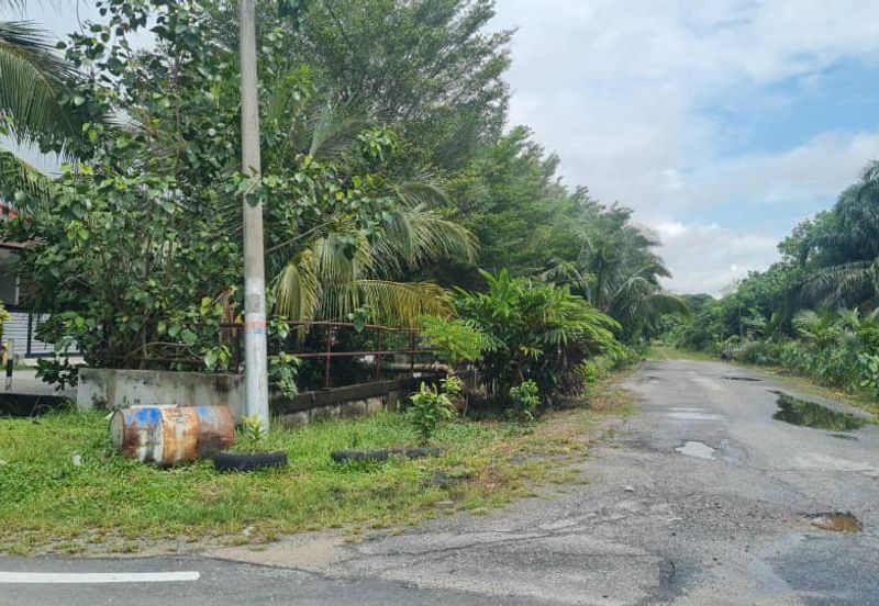JOHAN SETIA KLANG _ 2 ACRE LAND NON BUMI WITH RESIDENTIAL ZONNING