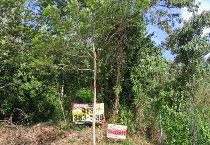 DENGKIL KAJANG 0.9 ACRE LAND PREMIUM LAND AND COMMERCIAL ZONE FOR SALE