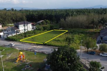 Lot Banglo Strategik Bertam, Seberang Perai Utara, Kepala Batas Penang