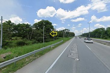 Golden Opportunity in Pekan Ijok – 1 Acre Industrial Zone Land!