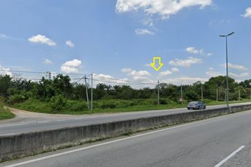 Golden Opportunity in Pekan Ijok – 1 Acre Industrial Zone Land!