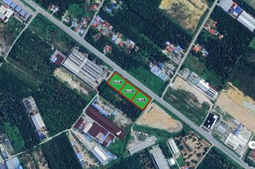 Golden Opportunity in Pekan Ijok – 1 Acre Industrial Zone Land!