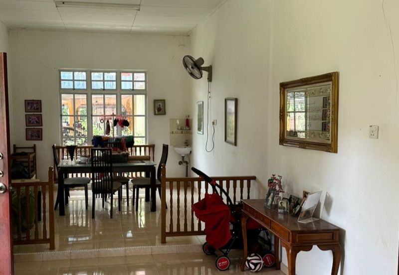 Banglo setingkat  9875kps Tmn Hidayat , Machang                                                                                                  