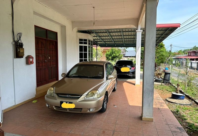 Banglo setingkat  9875kps Tmn Hidayat , Machang                                                                                                  