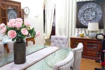 LUNAS KULIM RUMAH SEMI D SETINGKAT FREEHOLD RENO FOR SALE