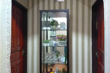 LUNAS KULIM RUMAH SEMI D SETINGKAT FREEHOLD RENO FOR SALE