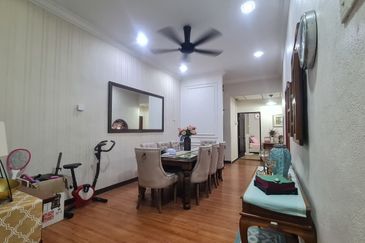 LUNAS KULIM RUMAH SEMI D SETINGKAT FREEHOLD RENO FOR SALE