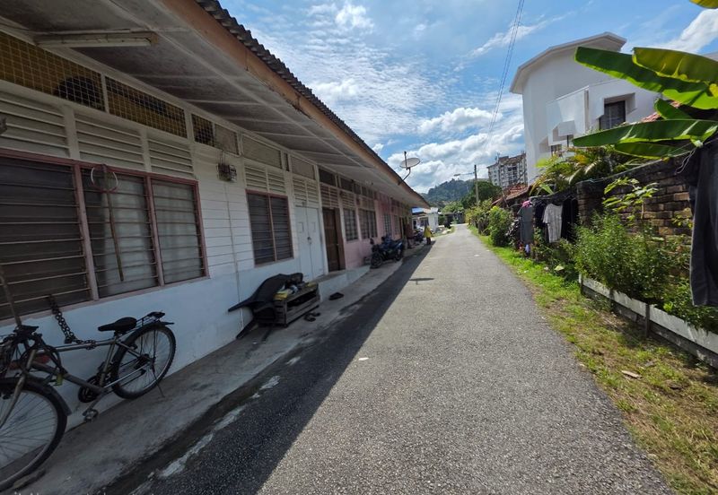 ULU KLANG KUALA LUMPUR LAND WITH  8 Doors Rented House Unit FOR SALE