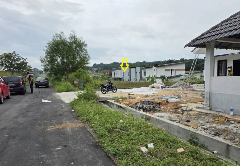 SALAK TINGGI , SEPANG KLIA , LOT BANGLO FREEHOLD FOR SALE