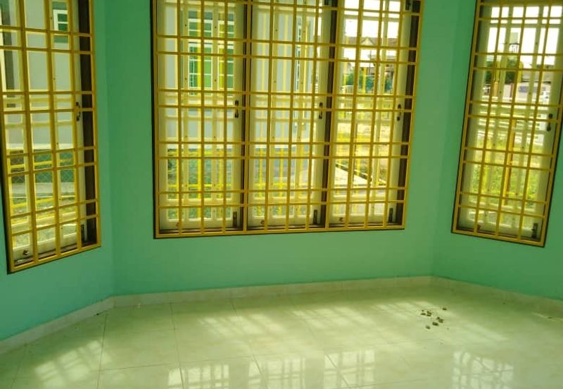 Bungalow 1 Tingkat Di Bachok dekat Sekolah 