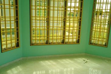 Bungalow 1 Tingkat Di Bachok dekat Sekolah 