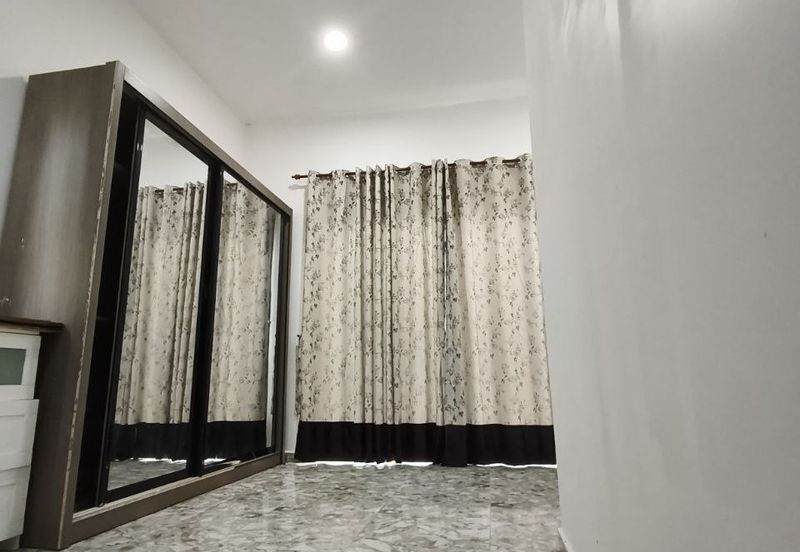 College Heights Garden Resort