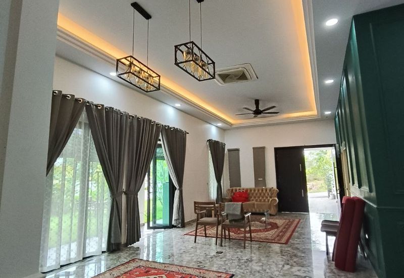 College Heights Garden Resort