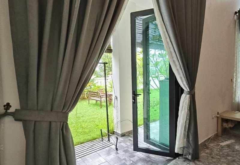 College Heights Garden Resort