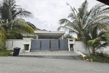 College Heights Garden Resort