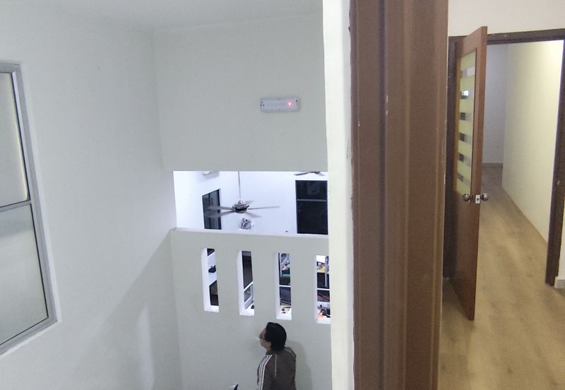 Semi Detached 1.5 Storey Factory Warehouse Renovated, Seksyen 9 IKS Bandar Baru Bangi