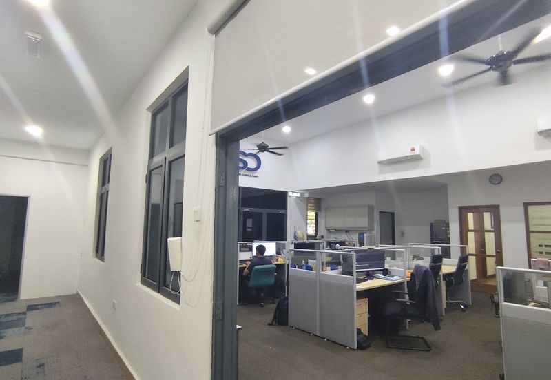 Semi Detached 1.5 Storey Factory Warehouse Renovated, Seksyen 9 IKS Bandar Baru Bangi