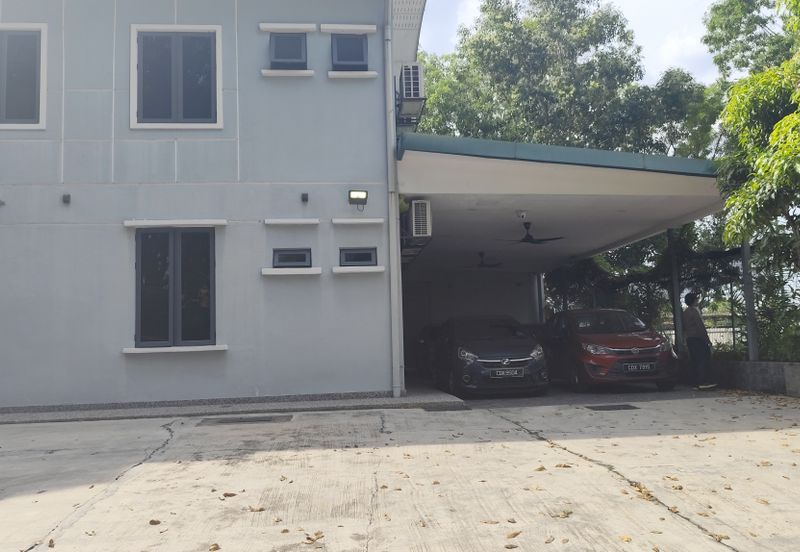 Semi Detached 1.5 Storey Factory Warehouse Renovated, Seksyen 9 IKS Bandar Baru Bangi
