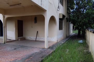 2 Tingkat Bungalow at Chendering
