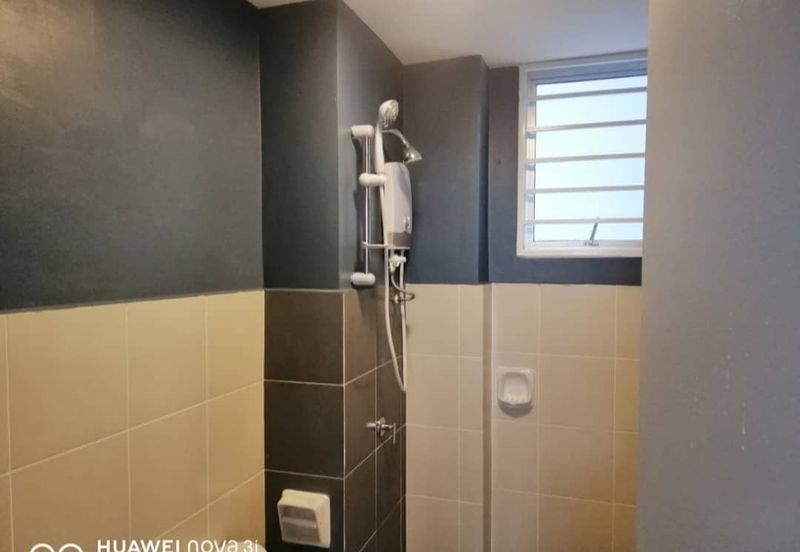 The Residence 1 @ Tiara South