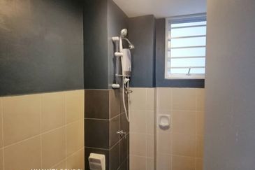 The Residence 1 @ Tiara South