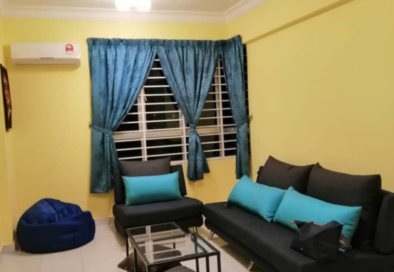 The Residence 1 @ Tiara South