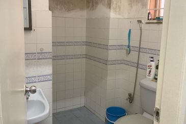 Pandan Mewah Heights Condominium