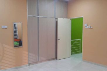 Jalan SP 9 @ Bandar Saujana Putra