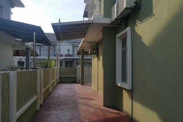 Jalan SP 9 @ Bandar Saujana Putra