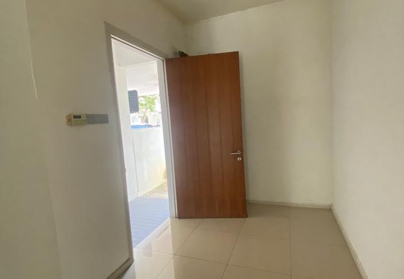 Double Storey Super Linkes Summer Glades Corner