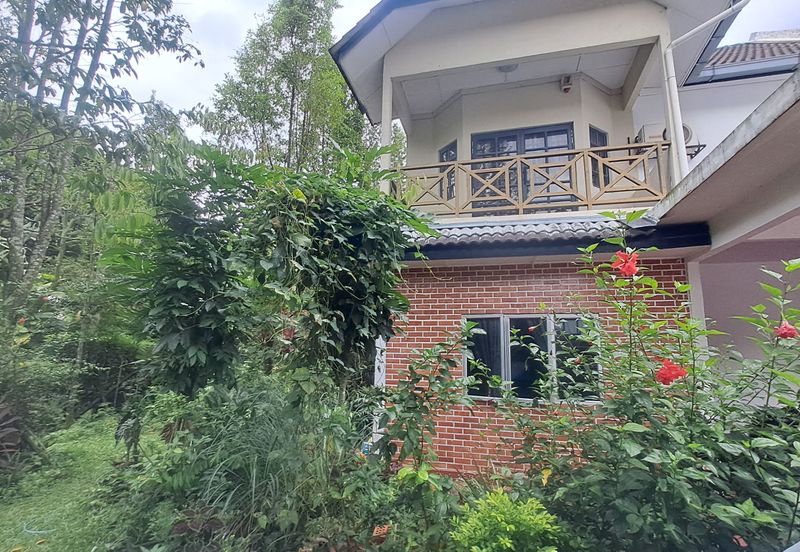 SL 8, Bandar Sungai Long