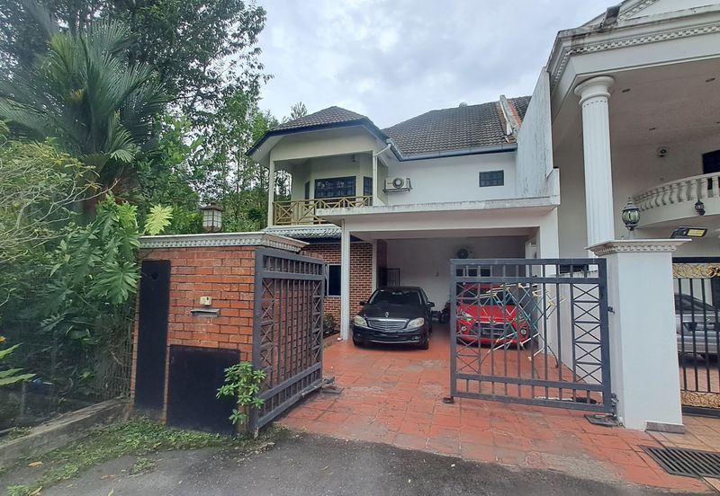 SL 8, Bandar Sungai Long