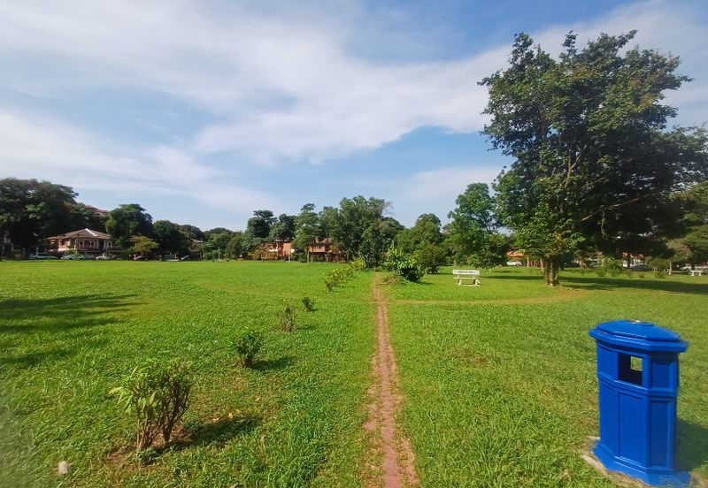 SL 4, Bandar Sungai Long