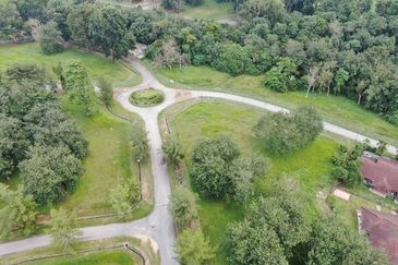 College Heights Garden Resort