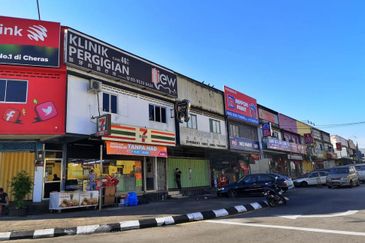 Taman Cheras (Formerly Yulek Heights)