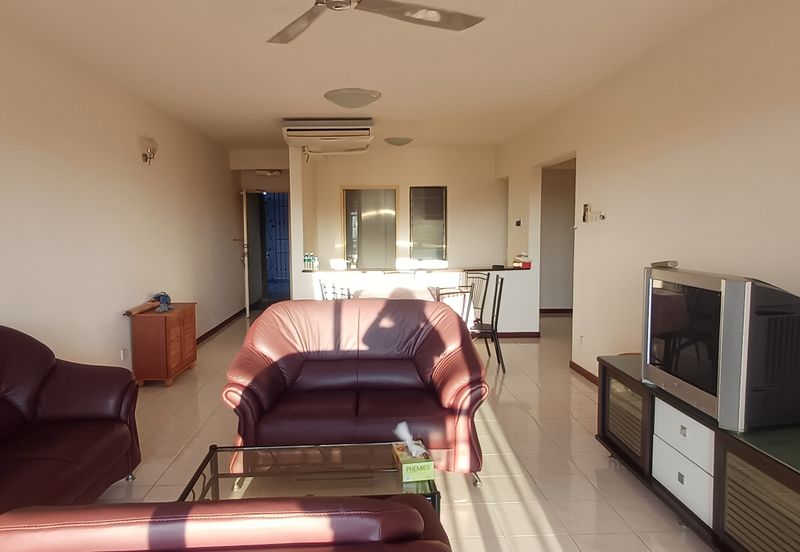 A Famosa Villa D' Savoy