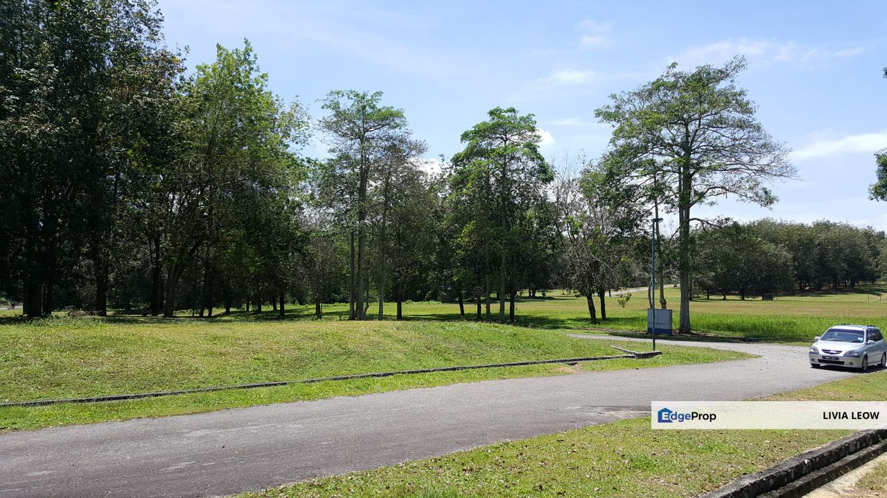 Value buy Freehold  Residential land at College Heights Garden Resort, Pajam, flat land , Negeri Sembilan, Nilai