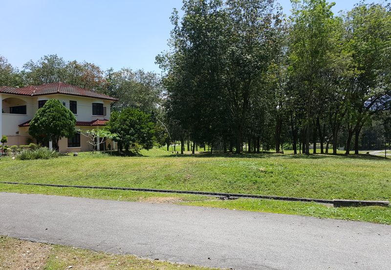 College Heights Garden Resort