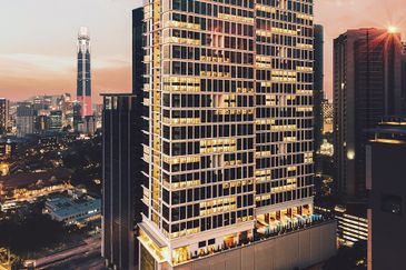 Aria Luxury Residence